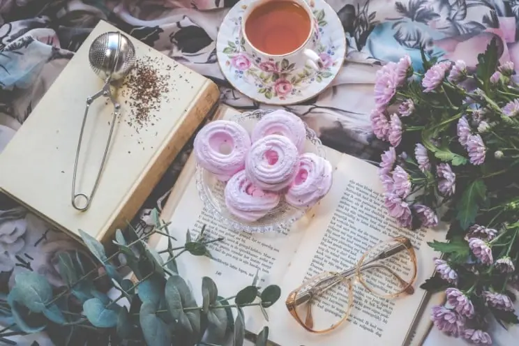 How to introduce a reading to a wedding