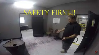 What Happens If I Hurt Myself in a Rage Room: Navigating Injuries in Controlled Destruction Spaces