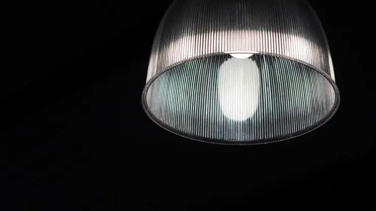How to remove a ceiling light fixture without screws